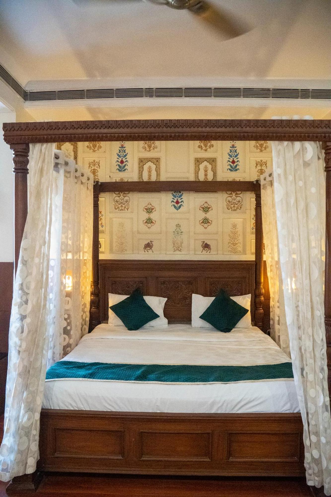 Hotel Sun Grand อัครา ภายนอก รูปภาพ